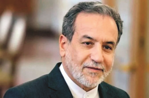 خامنہ ای کی شہادت کا سبب بننے والی سیکوریٹی خامیاں ختم نہیں ہوئیں: عباس عراقچی