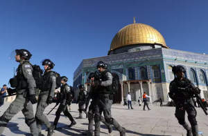 جون میں اسرائیلی افواج نے مسجد اقصیٰ پر۲۶؍ بار چھاپے مارے: فلسطینی وزارتِ اوقاف
