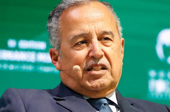 نبیل فہمی نے عرب لیگ کے سیکریٹری جنرل کا عہدہ سنبھالا