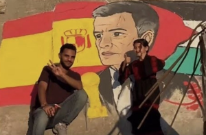 غزہ: اپنی دیوار گیر تصویر پر پیڈرو سانچیزکا فلسطینی بچی لیان و فنکاروں کا شکریہ