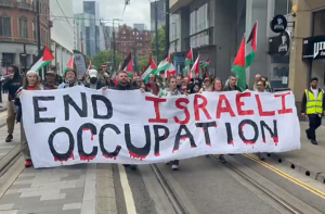 برطانیہ اور تیونس میں بڑے پیمانے پر فلسطین حامی مظاہرے، جنگ بندی کا مطالبہ