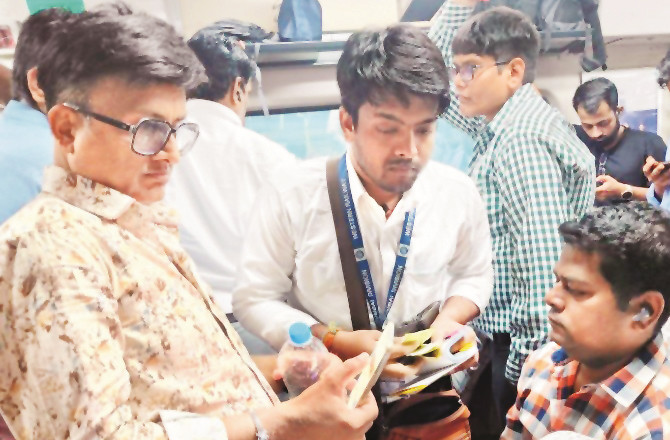A Scene Of Ticket Checking In Western Railways.Photo:INN