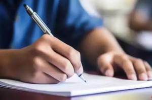 آن لائن لیکچررس کا غصہ