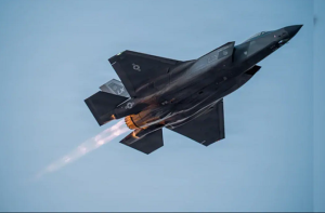 ایران نے اسٹیلتھ جیٹ مار گرایا گیا، نئے حملے، بحر ہند تک جنگ پھیل گئی