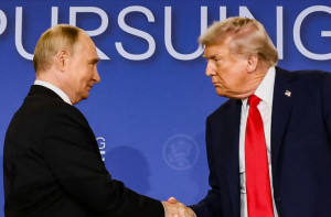 مغربی ایشیا کی کشیدگی اور یوکرین کے بحران پر ٹرمپ اور پوتن کا تبادلہ خیال