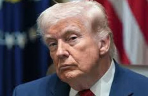 ٹرمپ کی مشکلات بڑھتی ہی جارہی ہیں !