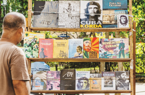 قیام ِ امن، افرادِ قوم کی ذہن سازی اور اَدیب کا کردار