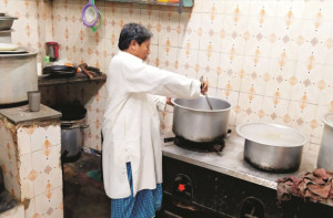 گیس سلنڈر کی شدید قلت سے  مدارس کے ذمہ دارانفکرمند