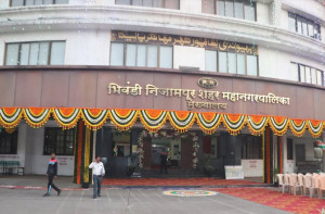 بھیونڈی :صاف  صفائی اور کچرا منتقلی کے بڑے منصوبوں کو منظوری  دی گئی 