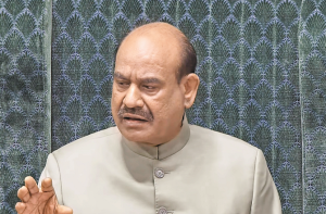  اسپیکر کے خلاف تحریک عدم اعتماد: بحث کے وقت اوم برلا اراکین کے درمیان بیٹھیں گے
