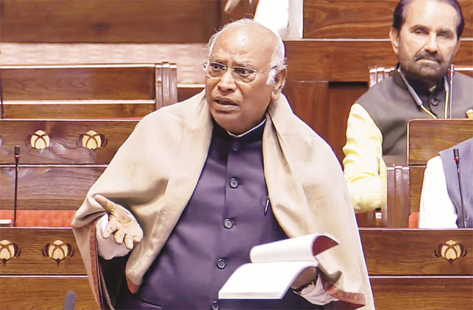 Congress leader Mallikarjun Kharge slams government in Rajya Sabha