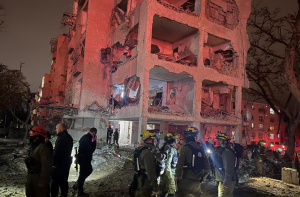 ایران کا اسرائیل پر حملہ،۱۵۰؍ سے زائدزخمی، نیتن یاہو نے مشکل شام قرار دیا