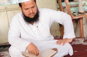 ’’تنگدستی میں پڑھائی کی مگر قرآن کی برکت نےعُسر کو یُسرمیں تبدیل کردیا‘‘