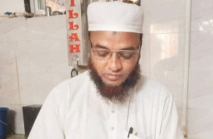 ملئے حافظ مفتی ثناء اللہ قاسمی سے جنہیں ان کی والدہ نے حفظ کروایا