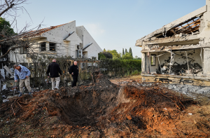 ایران اسرائیل جنگ شدت اختیار کر گئی، میزائل حملے اور بیانات تیز