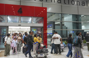 ہندوستانی ایئرلائنز نے آج  سے مغربی ایشیا کے منتخب شہروں کیلئے پروازیں شروع کیں