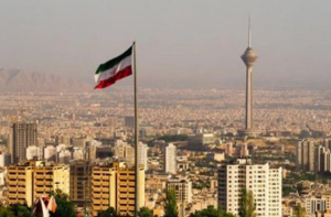 آبنائے ہرمز پرایرانی تسلط کمزور کرنے کیلئے ٹرمپ کاخارگ پر قبضے کا منصوبہ: رپورٹ