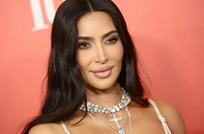 دنیا کی امیر ترین اداکارہ کون؟ فوربز فہرست میں کم کارڈیشین سرفہرست