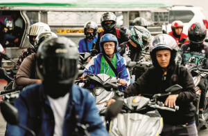 تیل کے بحران کا اثر، جنوب مشرقی ایشیا میں دفاتر بند اور سفر محدود