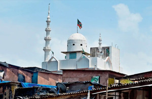 دھاراوی کی ۴؍ مساجد کو منہدم  کرنے کا بی جے پی کا مطالبہ 