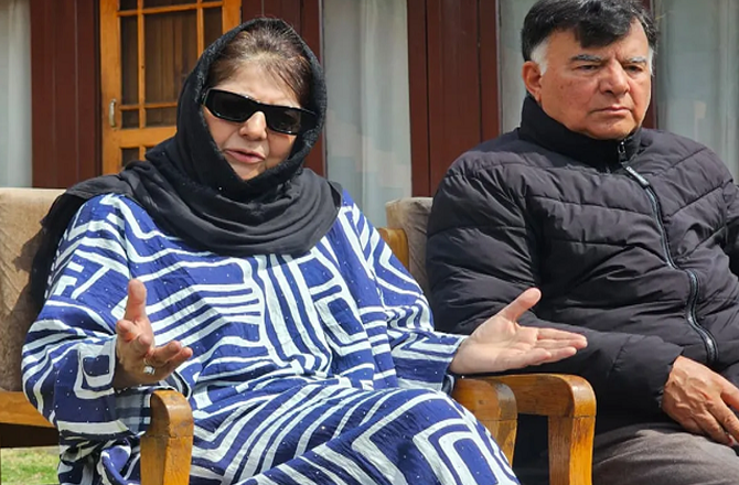 محبوبہ مفتی کا ایران سے اظہار یکجہتی، مسلم ممالک سے بھی حمایت کا مطالبہ