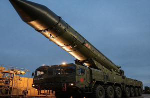 خفیہ مذاکرات تیز، امریکہ ایران رابطے بڑھے، روس بھی سفارتی میدان میں