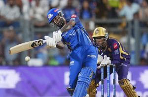 روہت شرما کی شاندار بلےبازی ، ممبئی ۱۳؍ سال بعد افتتاحی میچ جیت لیا: ہاردک 