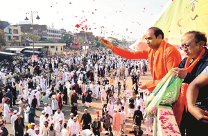 جے پور میں نمازیوں پر پھول برسا کر محبت کا اظہار