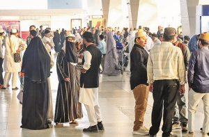 پونے: ۱۱۱؍ افراد خلیجی ممالک سے بحفاظت واپس