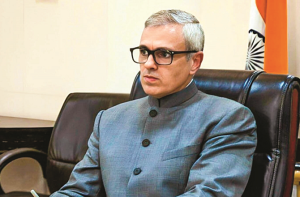 ایران میں پھنسے کشمیریوں کو واپس لانے کیلئے کوششیں جاری ہیں: عمر عبداللہ