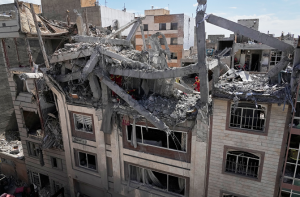 ٹرمپ کی وارننگ، پاکستان ثالثی میں سرگرم، ایران جنگ ختم کرنے کی کوششیں تیز