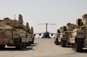 نیٹو انخلا، برطانیہ کے اڈے استعمال، سعودی اور یو اے ای جنگ کے قریب