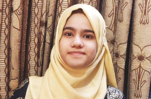 گھر سے پڑھائی کے باوجود فاریہ مصطفیٰ سید کی ۹۳؍ فیصد مارکس سے کامیابی