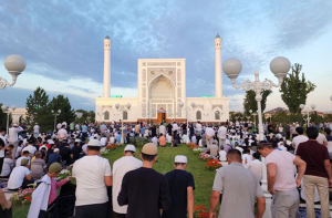 دنیا بھر میں عیدالاضحیٰ جوش و جذبے سے منائی گئی، امن و سلامتی کیلئے خصوصی دعائیں