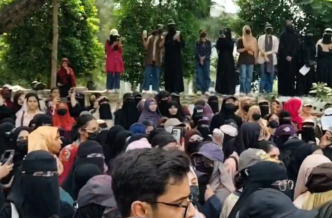 A photo of the protest by Aligarh Muslim University students. Photo: X