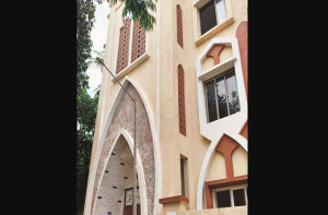 میرا روڈ کی سب سے قدیم مسجد عزیزیہ