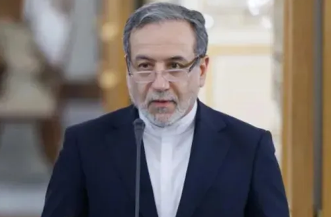 نیتن یاہوخود کو بچانے کیلئے مزید امریکی خون و خزانے کا خواہاں: ایرانی وزیر خارجہ