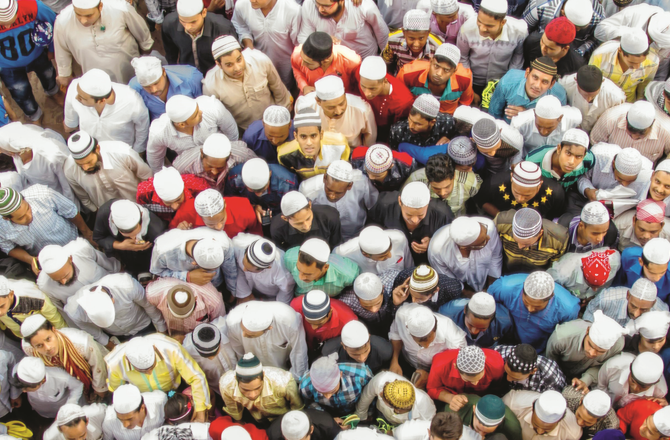 Every Muslim should pray to Allah that the Muslim Ummah remains protected from trials; however, should such a situation arise, one should adopt a course of action to navigate it with patience. Image: INN
