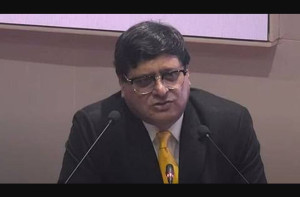 عمرخالد اور شرجیل امام کو بہت پہلے ضمانت مل جانی چاہیے تھی: جسٹس سُدھانشو دھولیا