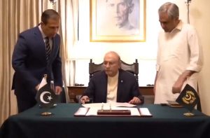 پاکستان:  خیبر پختونخوا صوبے میں ایمرجنسی نافذ
