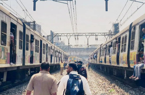 پیرکو مسافروں کوہونے والی پریشانی پر ریلوے کو رپورٹ کاانتظار