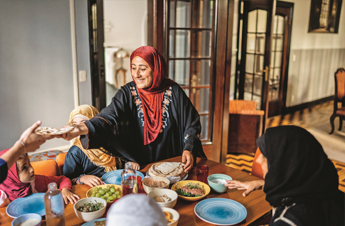 A mother’s smile, the food she prepared, and even her scolding—all of these become our cherished treasures once she is gone. Image: INN