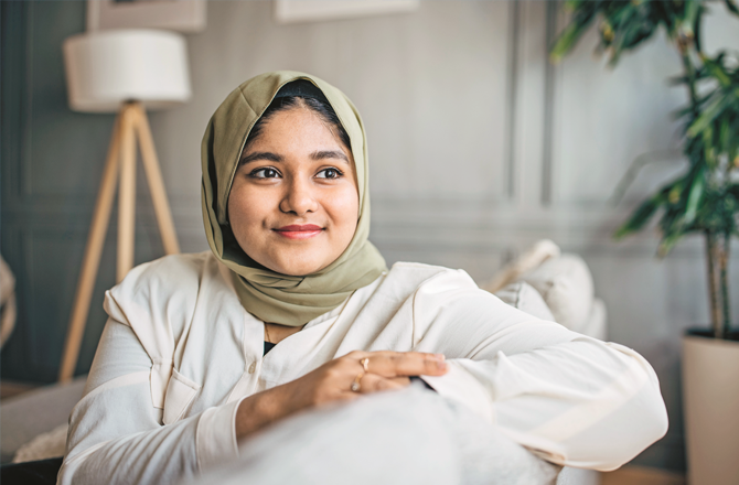 Have you ever considered that even a single day spent in well-being or a peaceful night is a precious blessing from Allah Almighty? Photo: INN