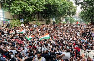 ’’جمہوریت کی بازیابی‘‘ کیلئے ملک گیر مارچ