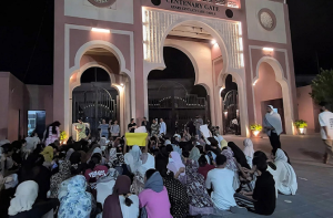 جامعہ ملیہ اسلامیہ میں غیر معیاری کھانے کے خلاف طالبات کا تیسرے دن بھی احتجاج