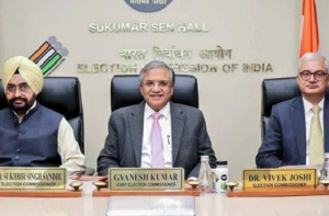 الیکشن کمیشن کے ایس آئی آر پر دو کمشنروں کے۱۴؍ اعتراضات، اپوزیشن کا شدید ردعمل