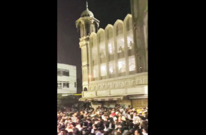 ’’اگراس مسجد پر بلڈوزرچل گیا تو۲۸؍ اورمساجد نشانے پر ہیں‘‘